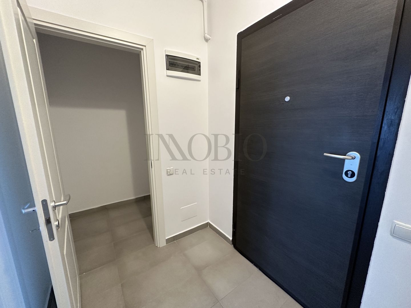 Apartament 2 Camere | Sisesti Lake House | Loc de Parcare - Poză 8