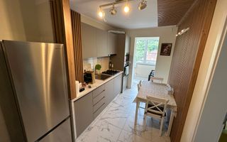 Apartament cu 2 camere, 54mp, decomandat, Zona Europa - Poză 4