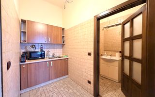 4 camere Ultracentral  - Piața Unirii, ideal birouri, parcare in curte - Poză 18