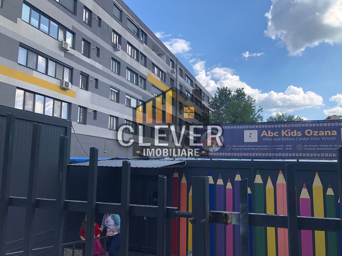 Apartament 3 camere Mutare Imediata Metrou 1 Decembrie - Poză 1