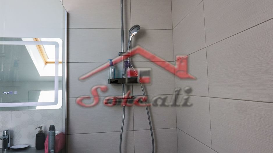 VILĂ MODERNĂ DE LUX CU PISCINĂ, FOTOVOLTAICE ȘI FOIȘOR – BREAZA - Poză 34