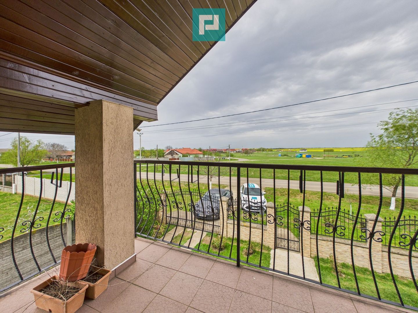 Vilă cu 6 camere și teren generos în Șagu - Poză 18