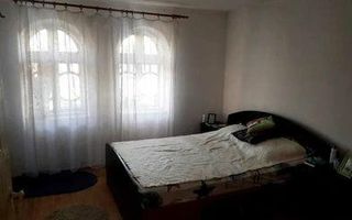 CASA 4 CAMERE, TEREN 1200 MP, CAMPULUNG - Poză 5