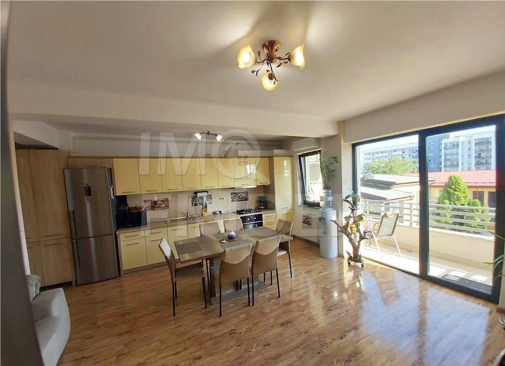 3 camere cu Parcare Subterana Zona Kaufland Marasti - Poză 1