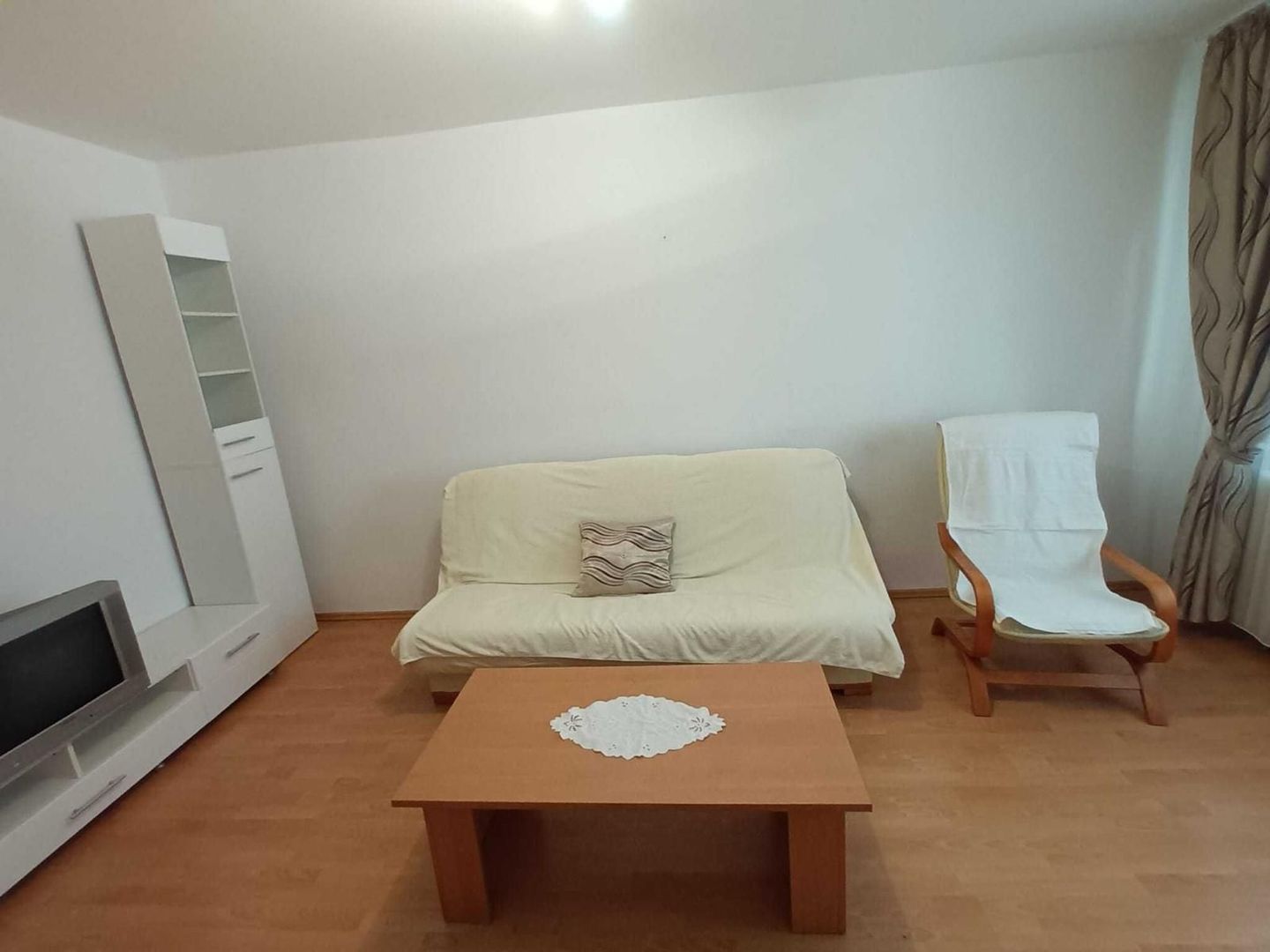 AP. 2 CAMERE PIATA SUDULUI, BUCATARIE INCHISA, METROU 6 MINUTE - Poză 2