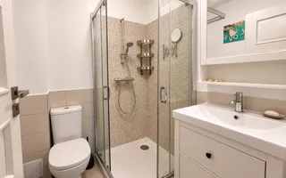 APARTAMENT DE VÂNZARE 4 CAMERE ETAJ 1 BALCON BOXĂ LIFT PARCARE CENTRAL - Poză 11