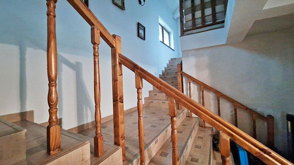 Vanzare vila deosebita, 7 camere, Labusesti-Uiasca - Poză 21