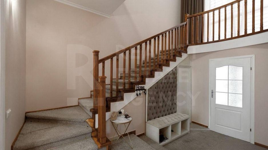 Vânzare, casă, 3 nivele + 6 ari, str. Grenoble, Botanica - Poză 12