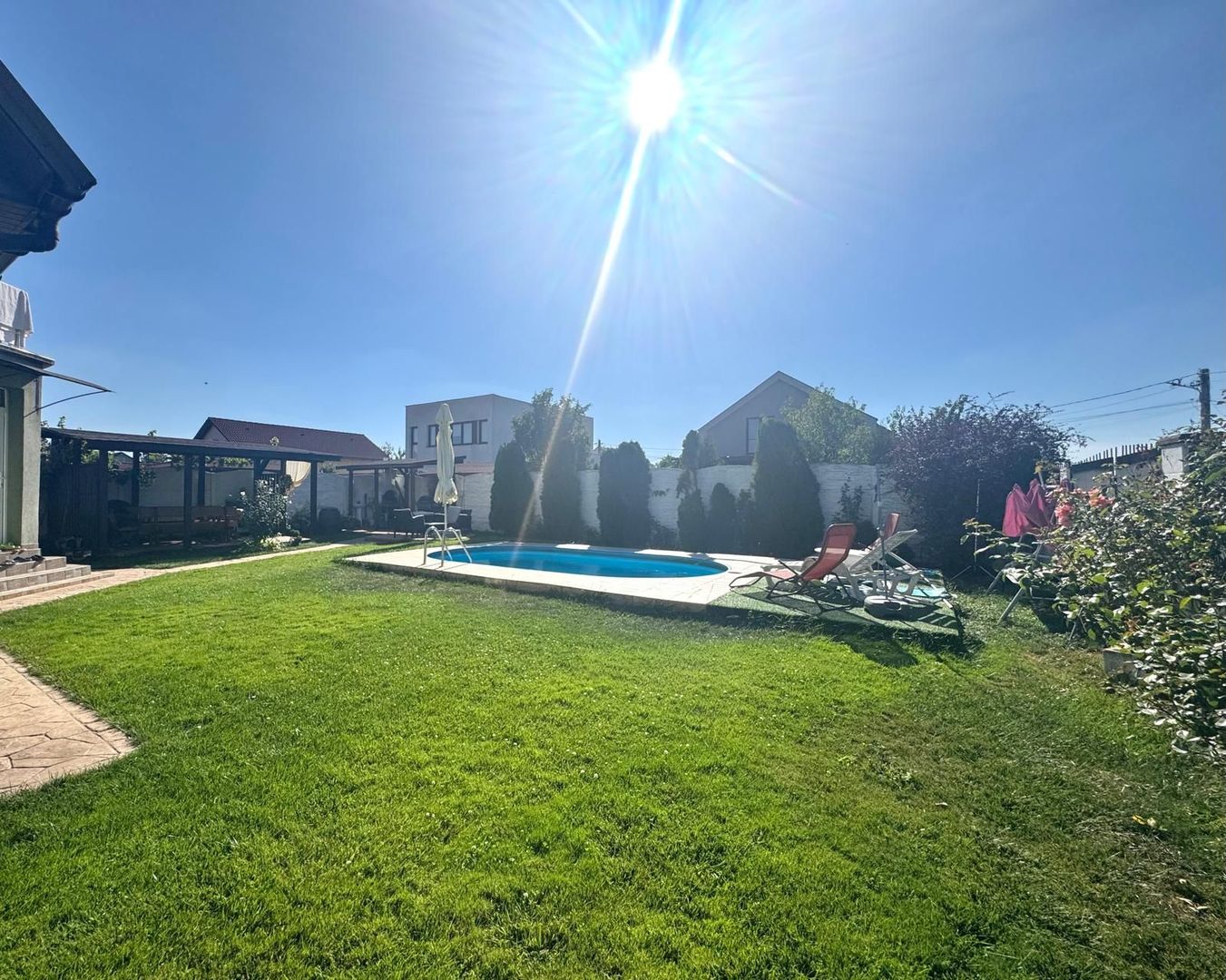 Casă individuală cu 5 camere și piscină |Săcălaz| - Poză 1