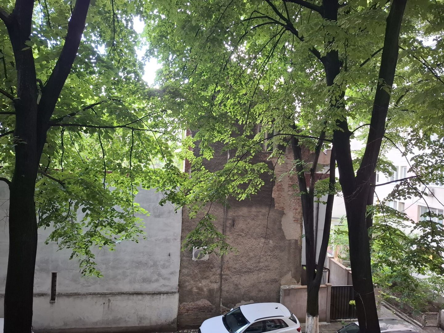 URGENT!, renovat complet, vedere spate, mobilat/utilat modern, liber - Poză 16