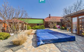 Casa cu potential multiplu in Curtici - Poză 43