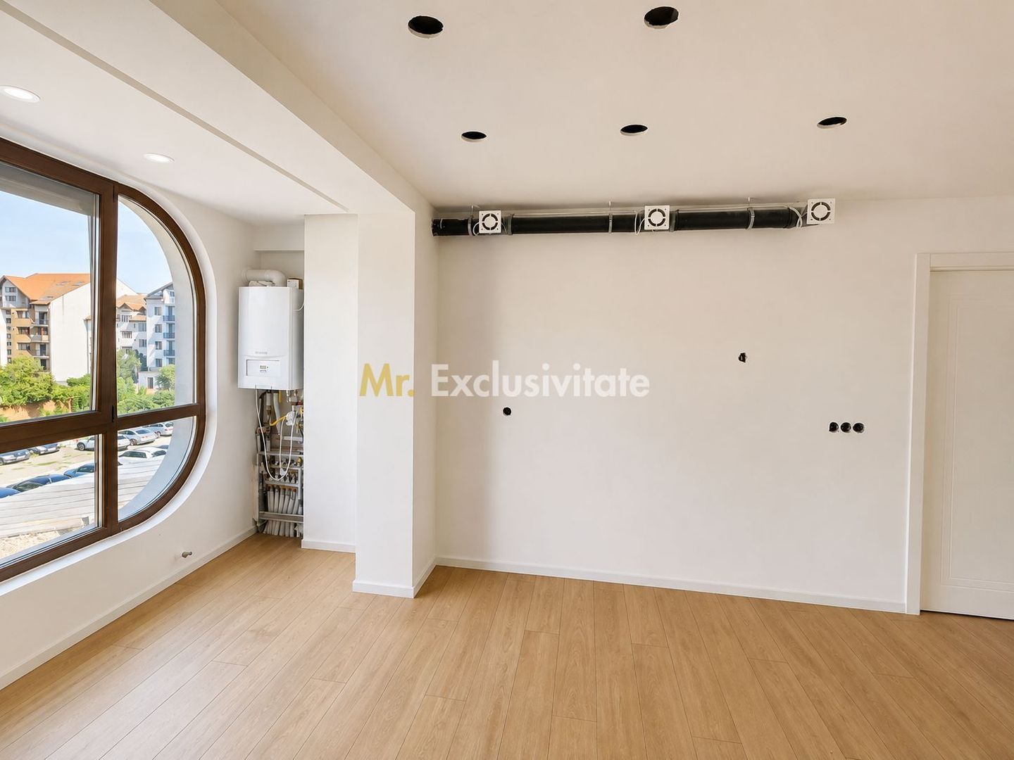 # Apartament renovat integral, Satu Mare zonă centrală, etaj 3/4 - Poză 10