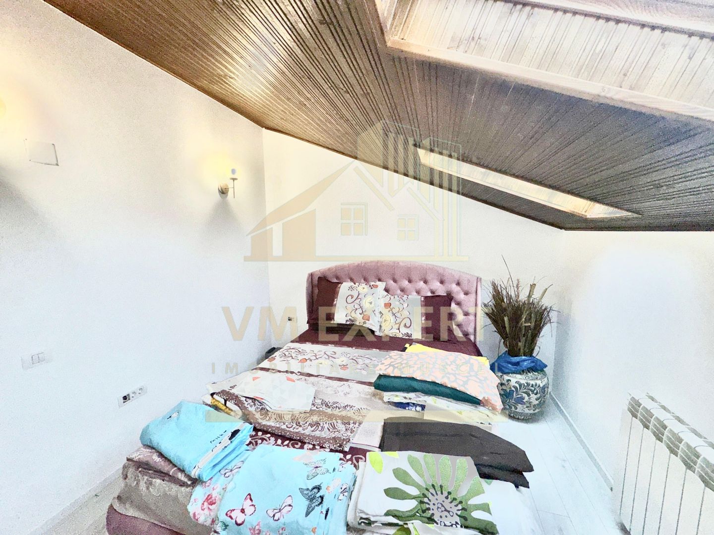 CASĂ 5 CAMERE 252 MP TEREN 1362 MP DRAGOSLAVELE ARGEȘ - Poză 22