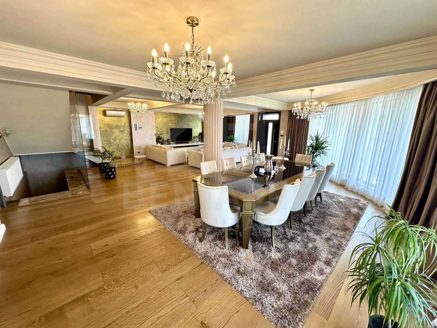 Vila impunatoare -Lux -Panoramic D+P+2 Hanul Doctorului 550mp util - Poză 4