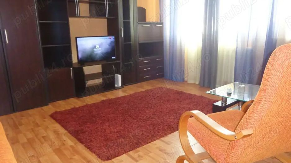 GARSONIERA  LUMINOASA ZONA DOROBANTI - Poză 3