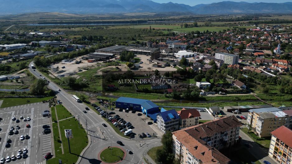 Oportunitate strategică de dezvoltare în Hațeg 3.079 mp - Poză 22