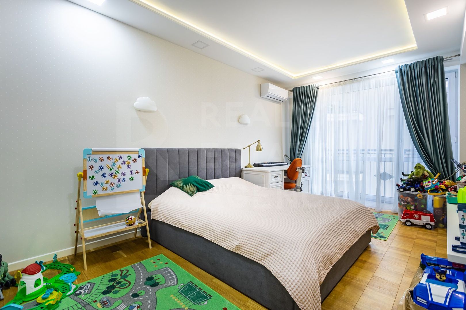 Vânzare, apartament, 3 camere, strada Independeței, Botanica - Poză 11
