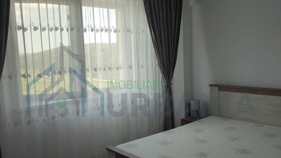 Închiriez apartament doua camere in zona valea lupului - Poză 1