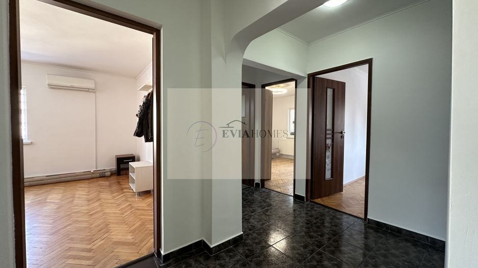 3 camere decomandate/Zona Bibliotecii Județene Octavian Goga - Poză 5