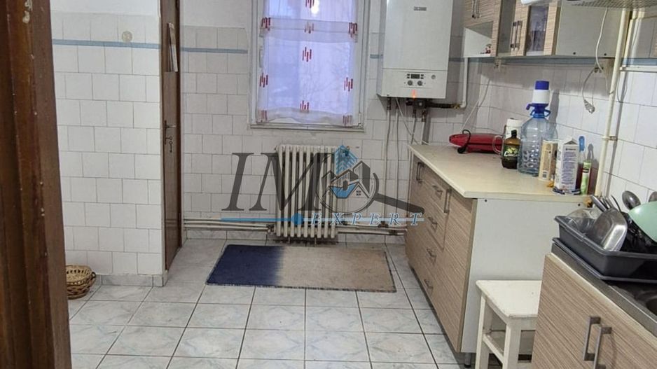 Apartament cu 4 camere de vanzare in Blaj - Poză 6