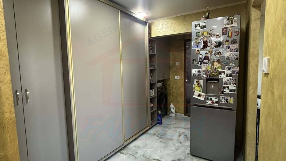 Vanzare apartament 2 camere, Micro 20, 57 mp, 82.000 EURO - Poză 7