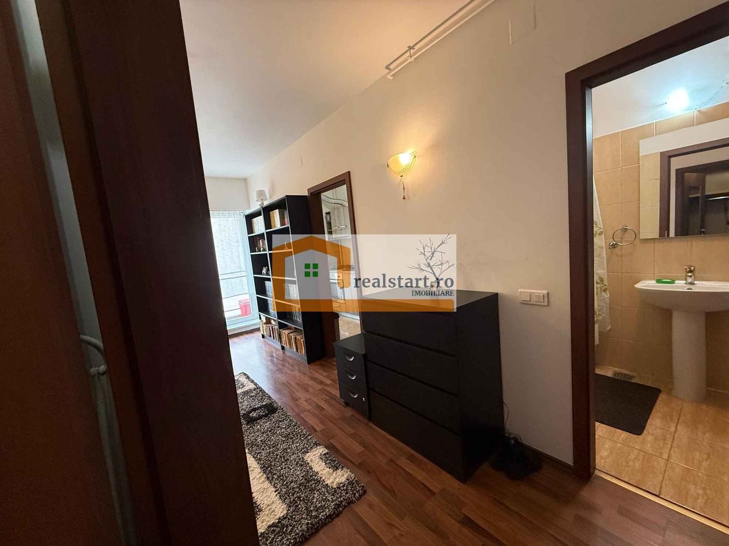 Rasarit de Soare, et8/11, Auchan Titan, disponibil imediat - Poză 18