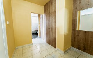 În Micălaca apartament cu 2 camere - Poză 7