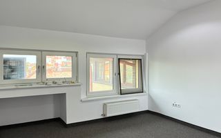 Birou de inchiriat ultracentral in Oradea - Poză 1