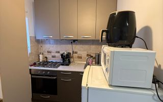 Garsoniera, 28 mp, balcon, zona Golden Tulip - Poză 4