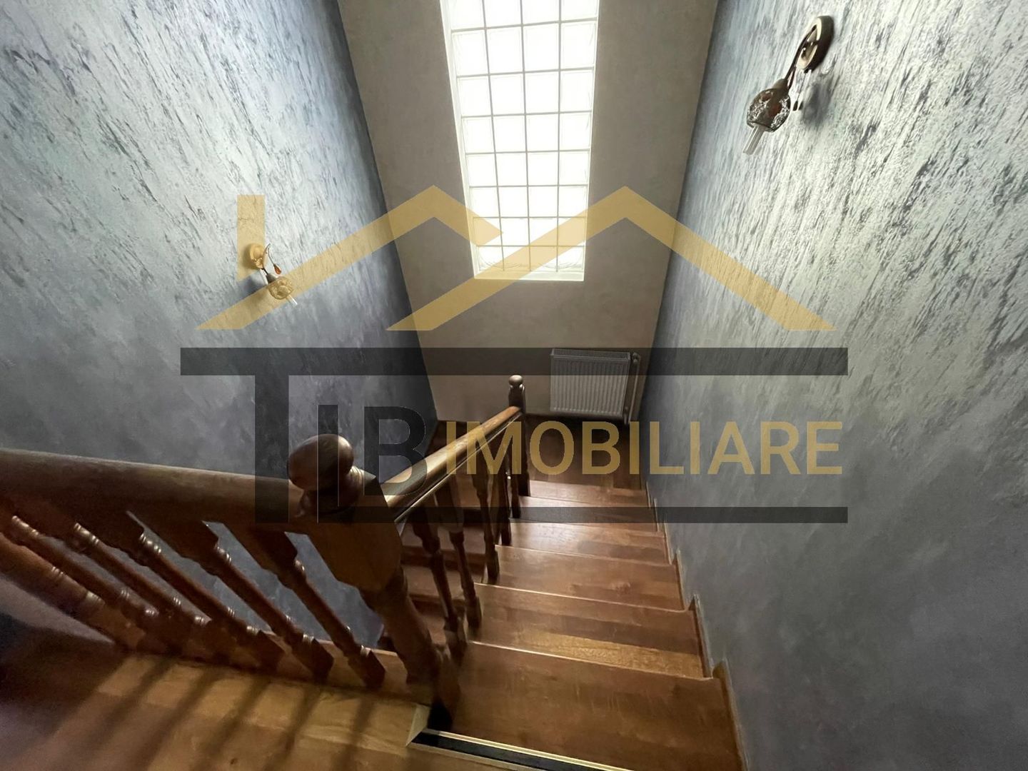 Casa cu 4 camere, 128mp, parcare, Zona Corunca - Poză 15