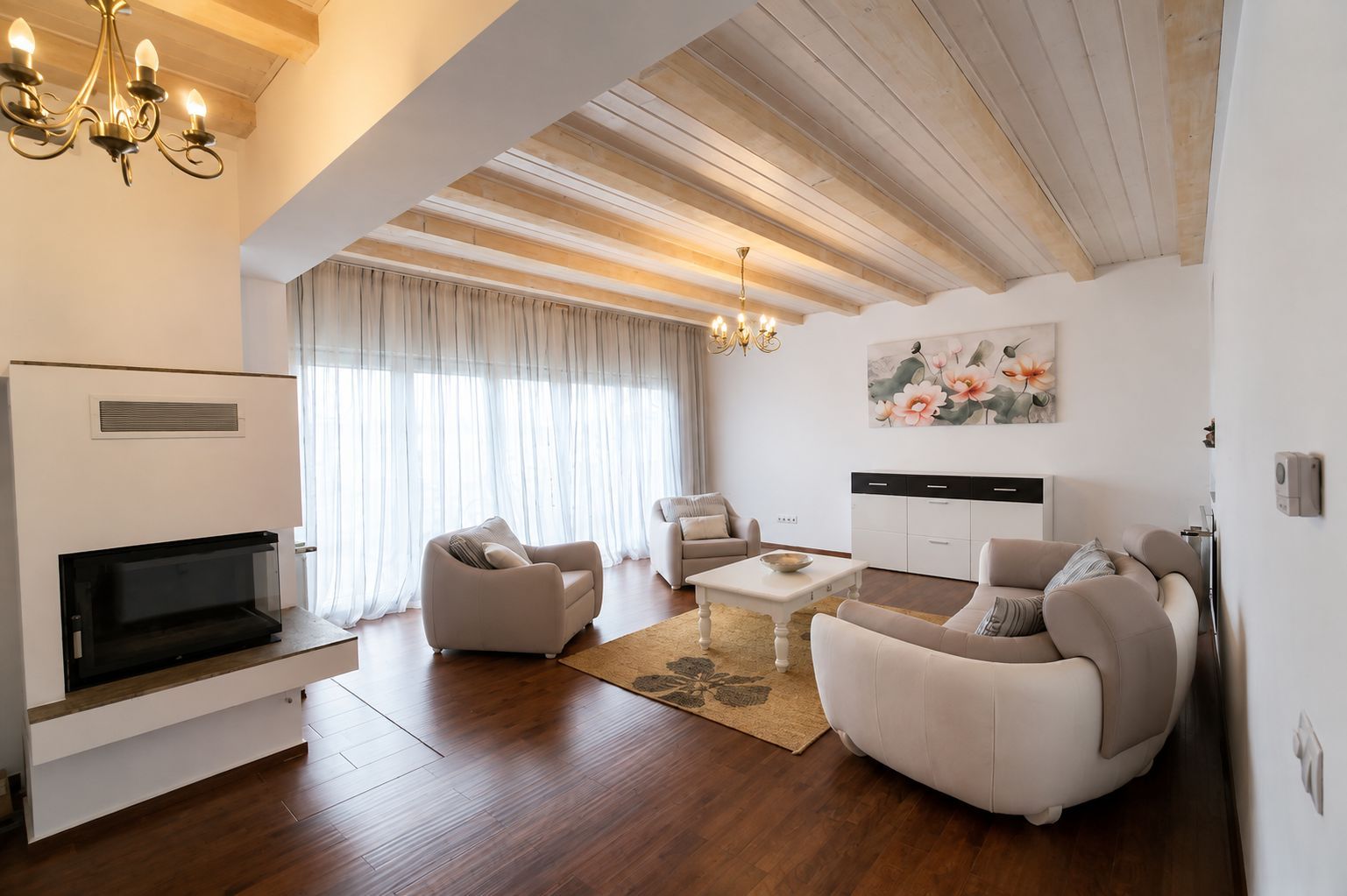 Apartament penthouse cu 5 camere | 2 băi | Terasă | Calea Dumbrăvii - Poză 1