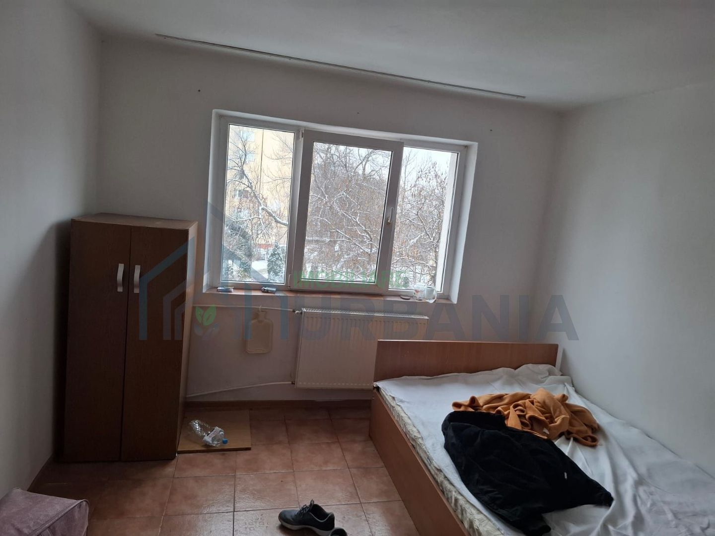 Închiriez camera de cămin - Poză 1