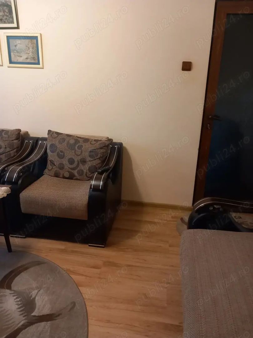 Apartament 2 camere, decomandat, etaj 4/4, Micro17 - Poză 7