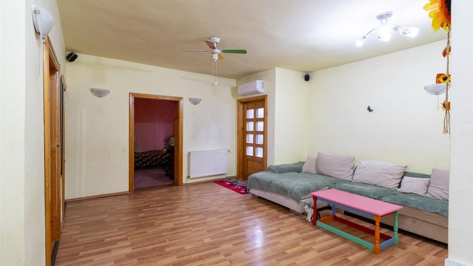 Apartament de vanzare Oradea - Poză 1