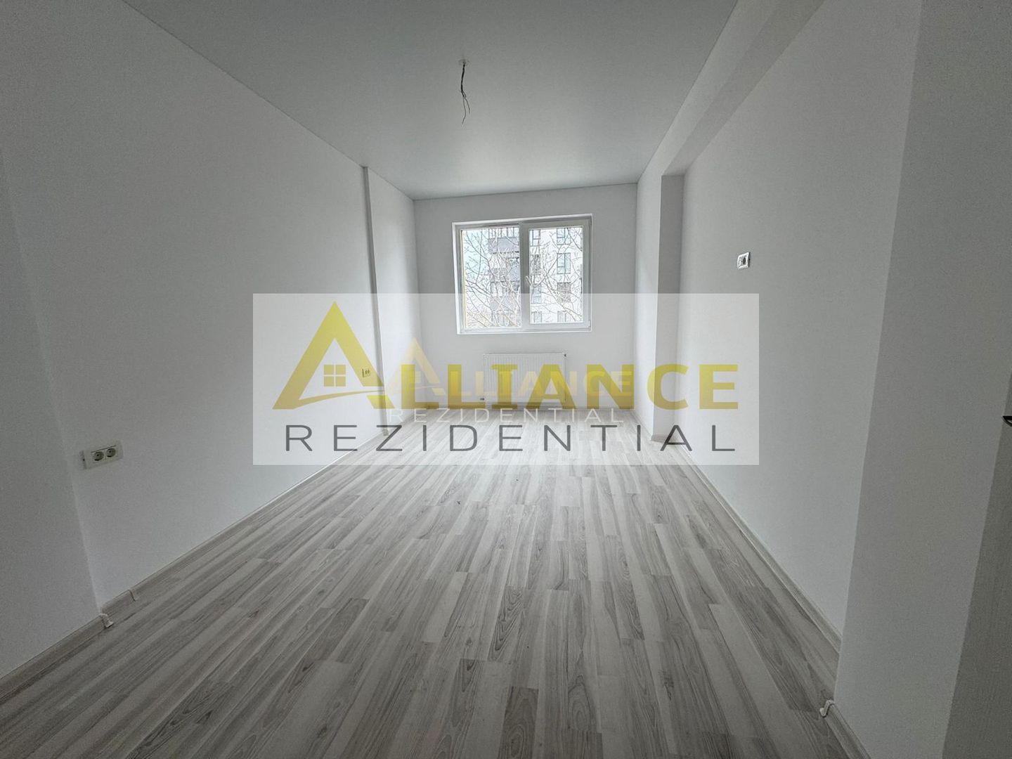 Apartament cu 2 camere decomandat I Parcare subterana - Poză 5