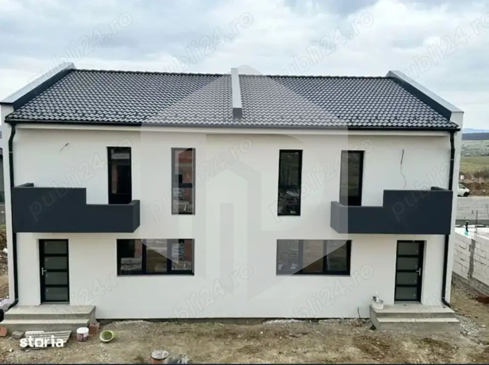 Casa Duplex - 120mpu - Calea Cisnadiei - 4 Camere -230mp Curte Libera - Poză 1