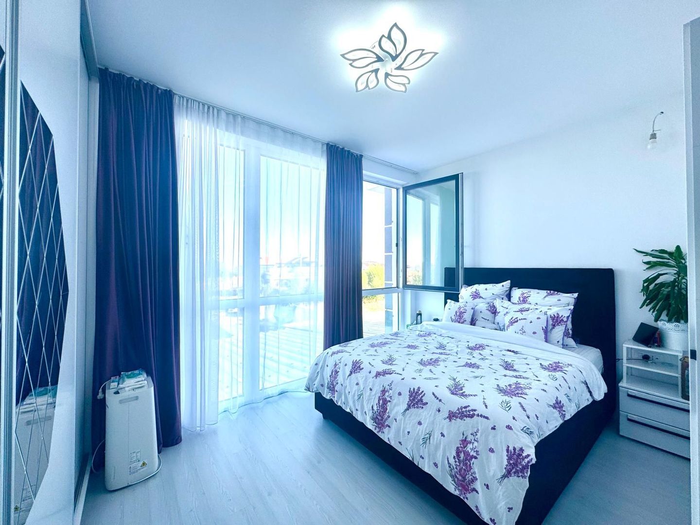 Casă înșiruită cu 4 camere, complet mobilată și utilată |Săcălaz| - Poză 1