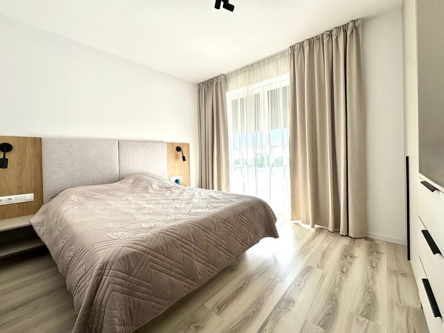 Eleganță la apus – apartament 3 camere, în zona Lipovei, lângă pădure - Poză 8