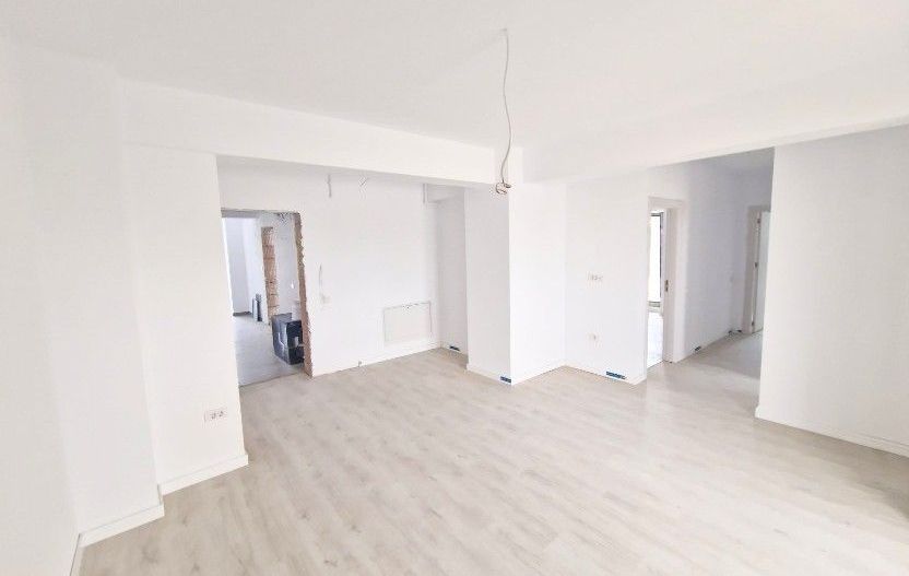 Apartament de vânzare în Otopeni – bloc nou central, parcare, comision 0 - Poză 1