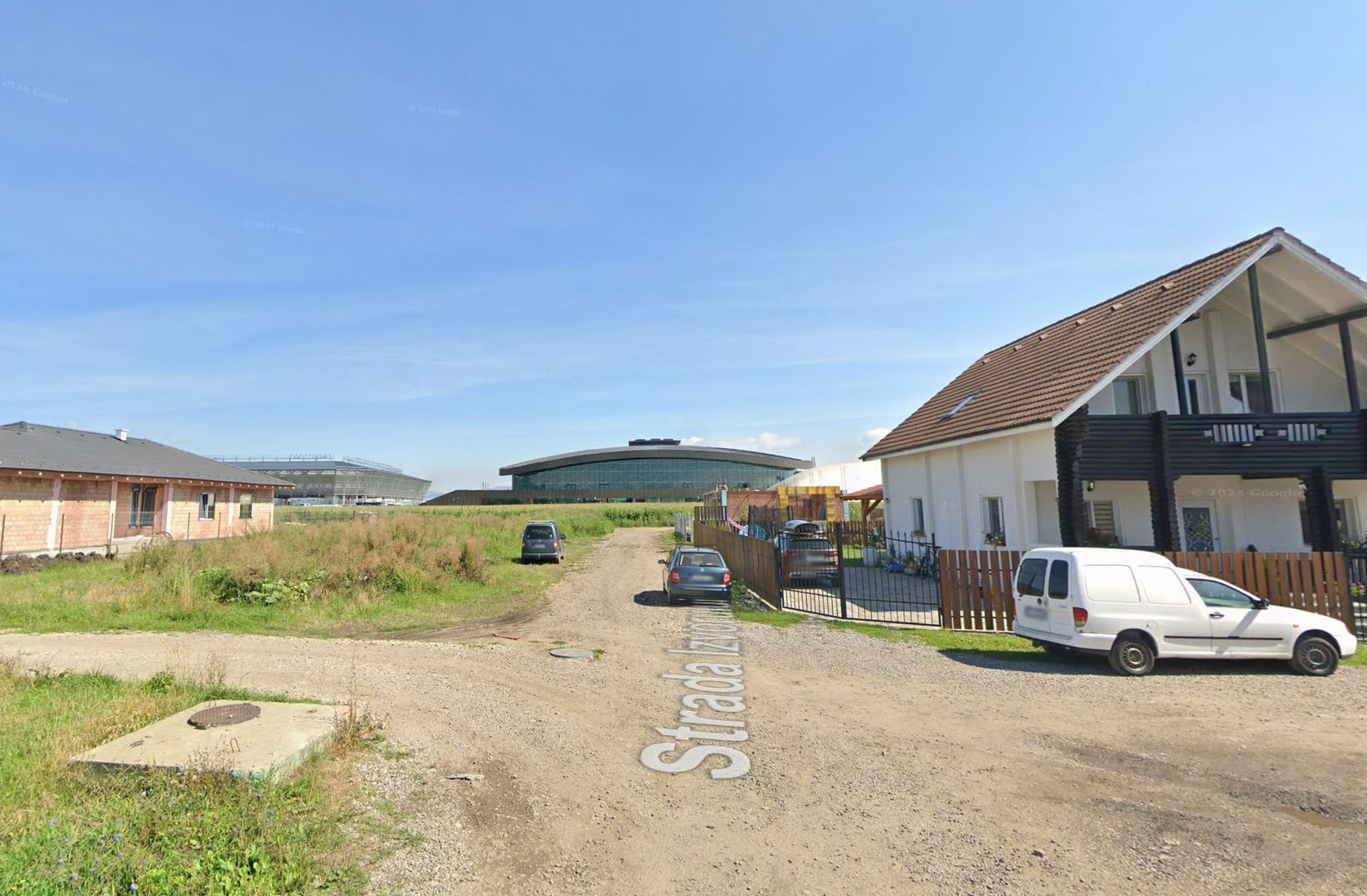 Teren extravilan 1450 M² în apropiere de Sepsi Arena - Poză 3