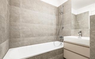 Apartament 2 camere Up-Site / Loc de parcare plus boxa - Poză 12