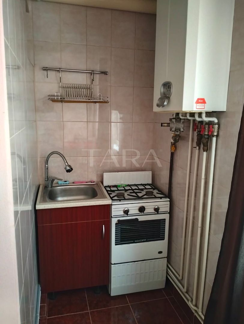 Apartament cu 1 cameră, zona Facultatea de Litere - Poză 2