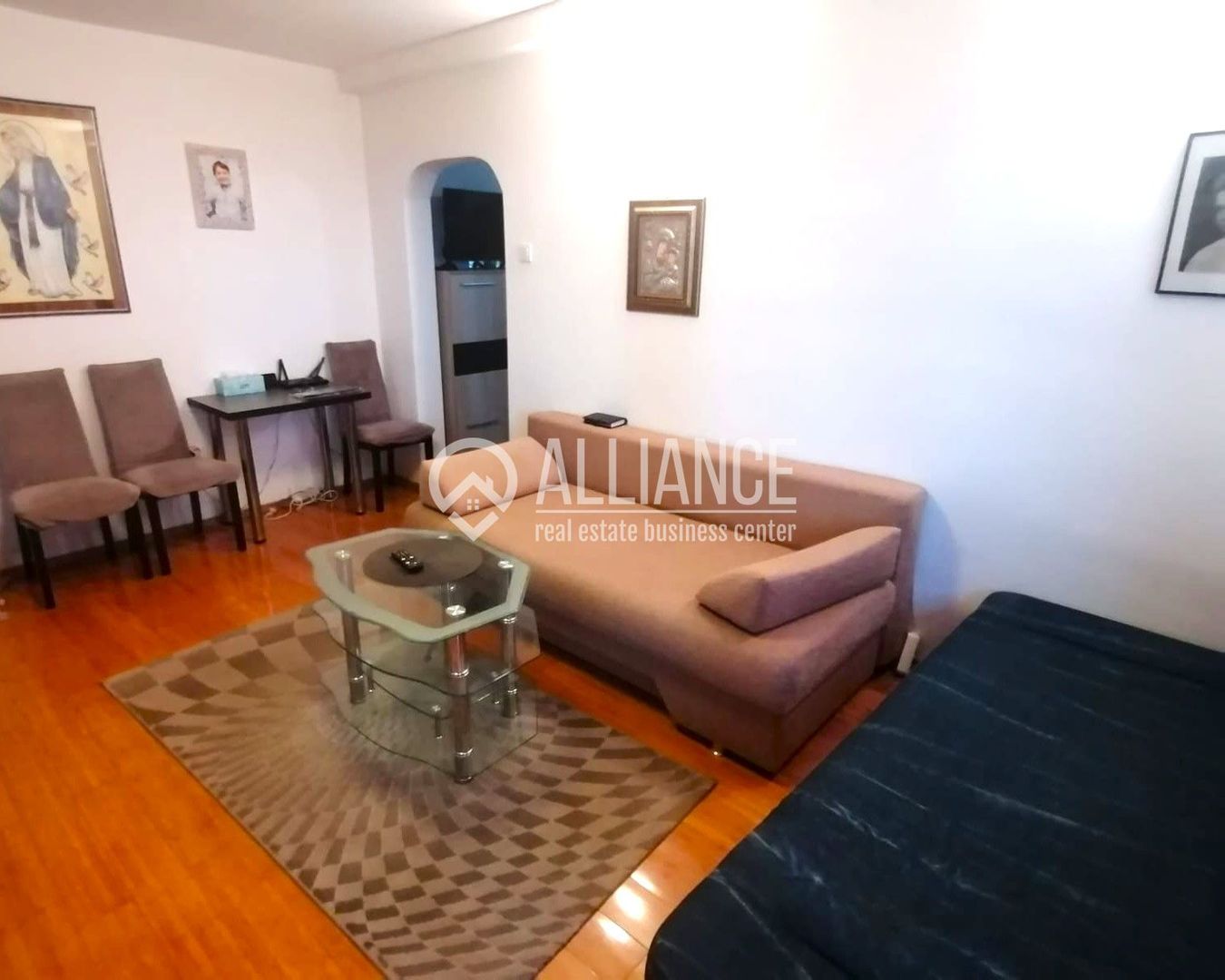 BULEVARDUL FERDINAND (COD 10)- Apartament 3 camere de vanzare - Poză 3