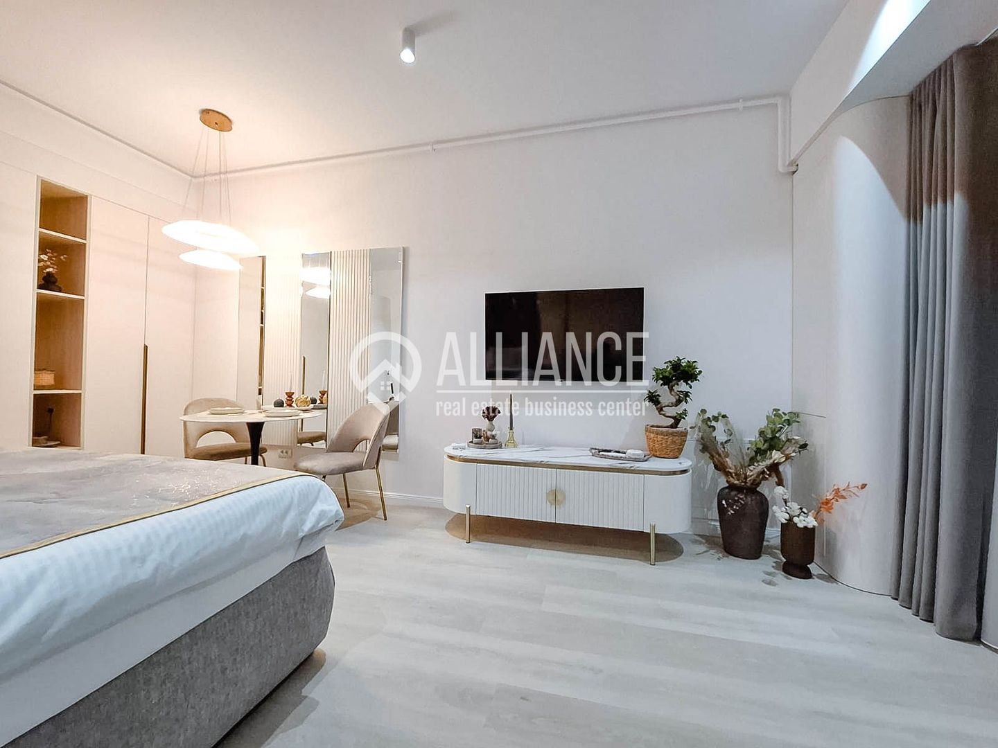 Mamaia Nord(COD 05) - Tomis Villa Studio cu vedere frontală la mare - Poză 7