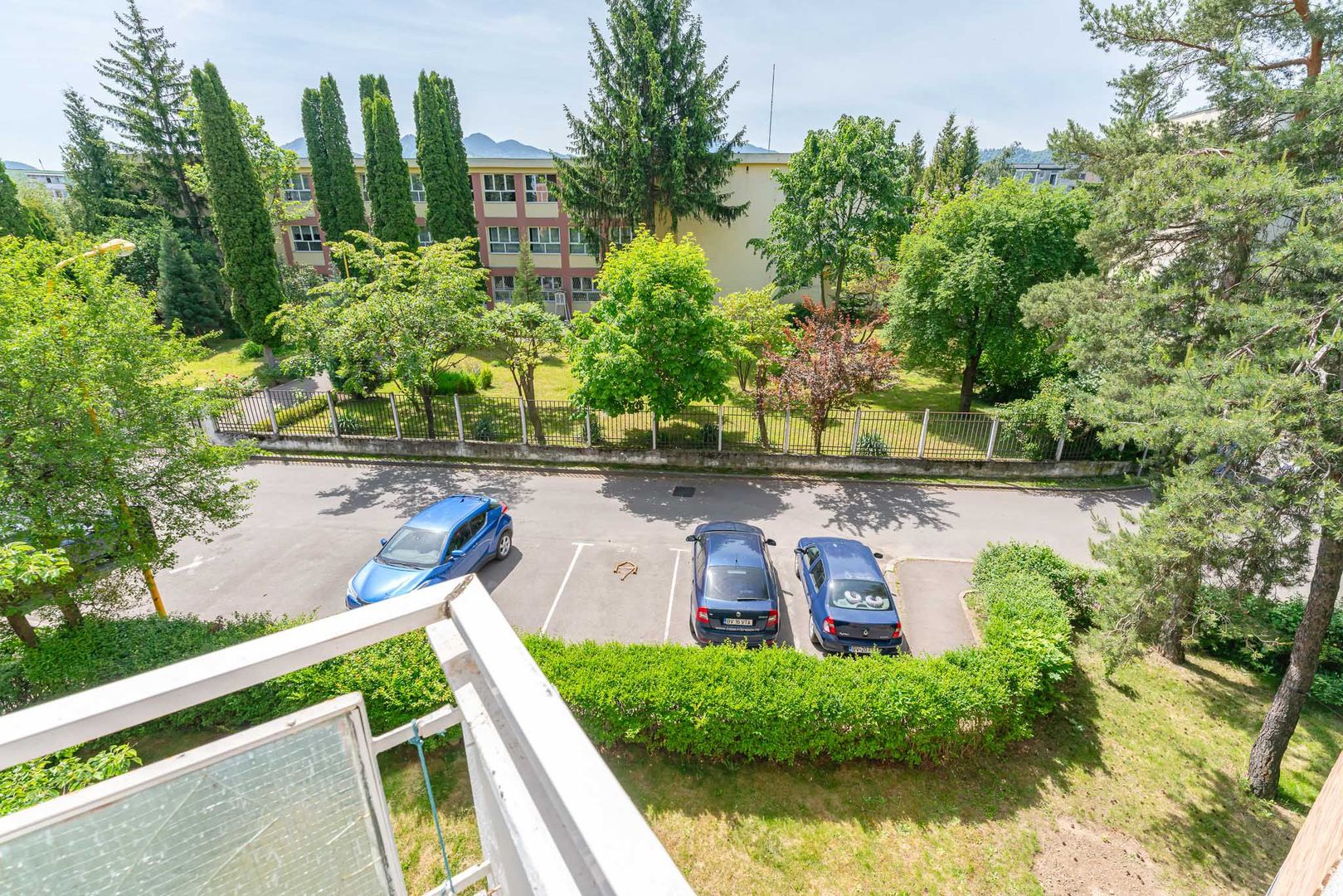 Apartament mobilat si utilat cu loc de parcare - Poză 15