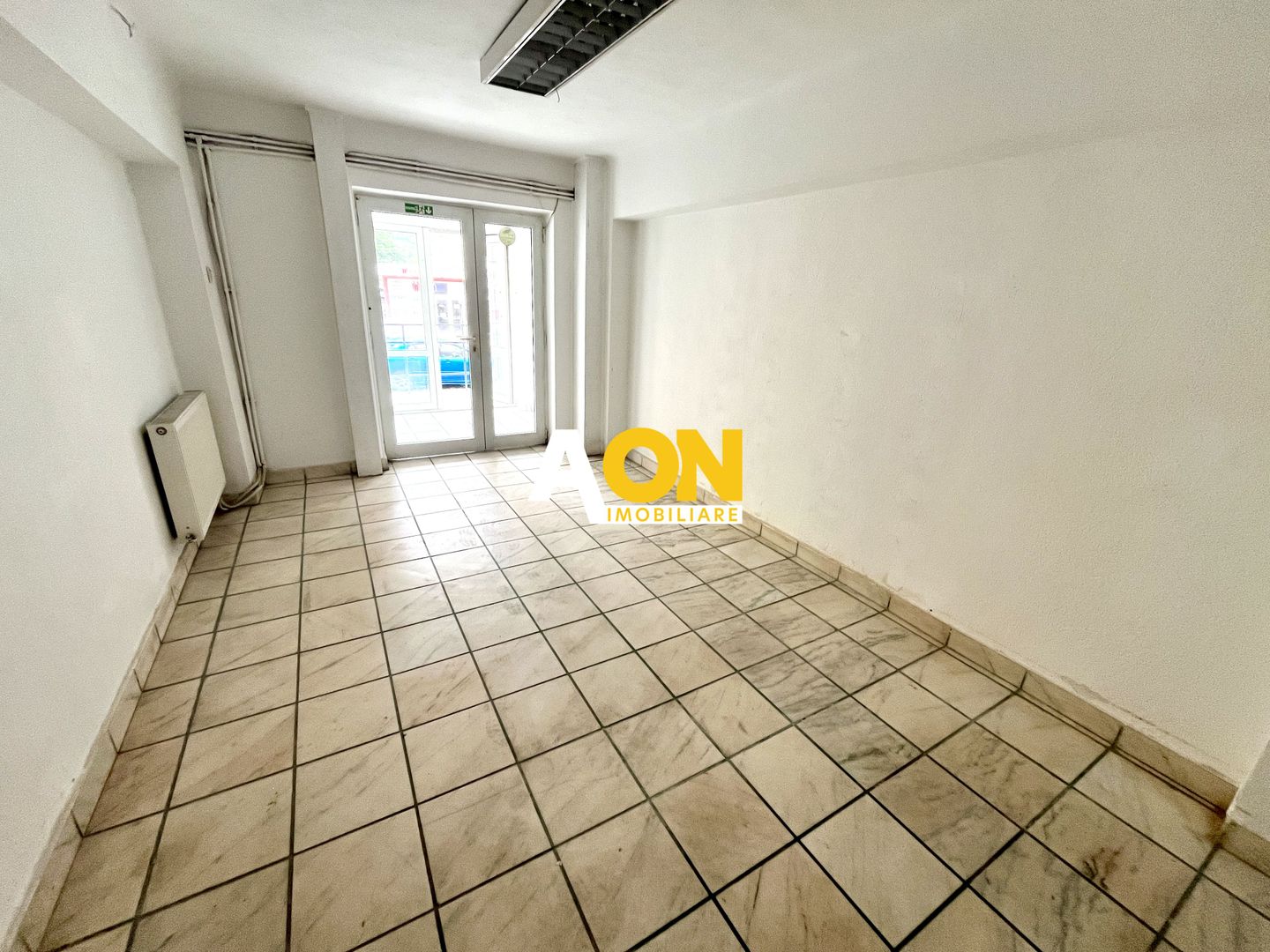 Spațiu Comercial, Zonă Ultracentrală, Trafic Pietonal Intens - Poză 1