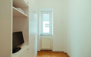 Ultracentral, apartament in casa, pretabil locuit si/sau birouri - Poză 14