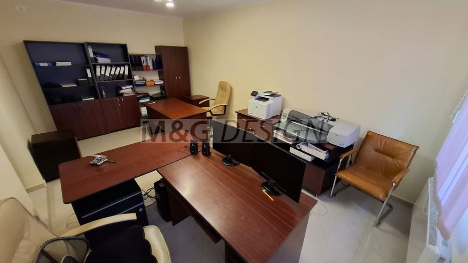 SAD cu locuri de parcare in fata casei - Poză 9
