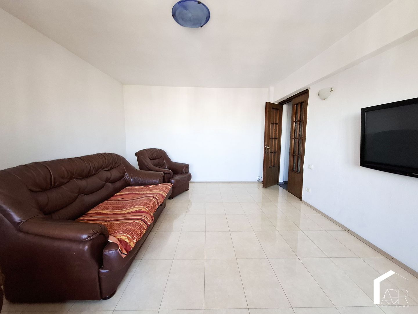 Apartament 2 camere, decomandat, confort 1,  Ultracentral - Poză 1