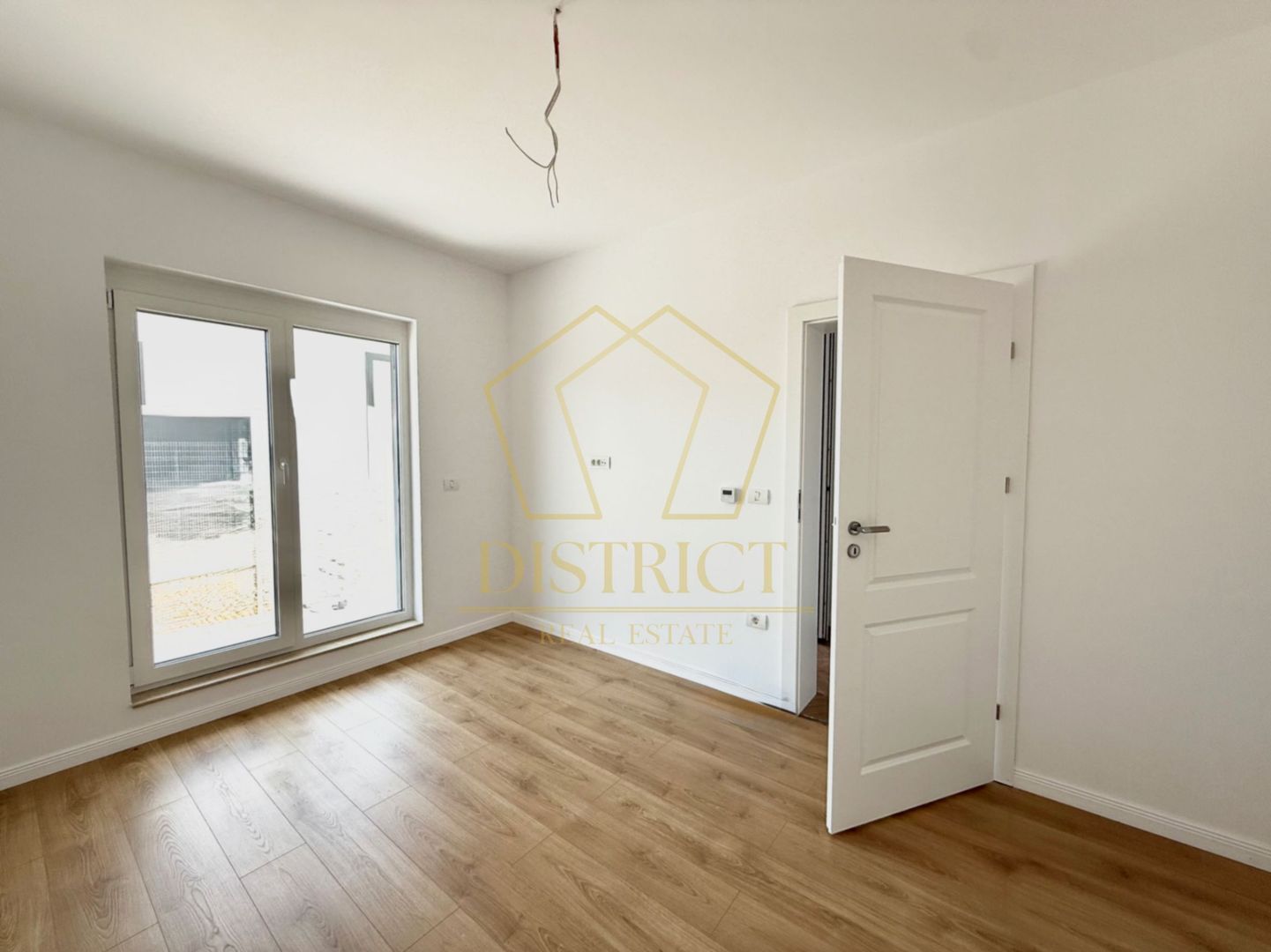 Duplex modern cu 4 camere | Covaci - Poză 4